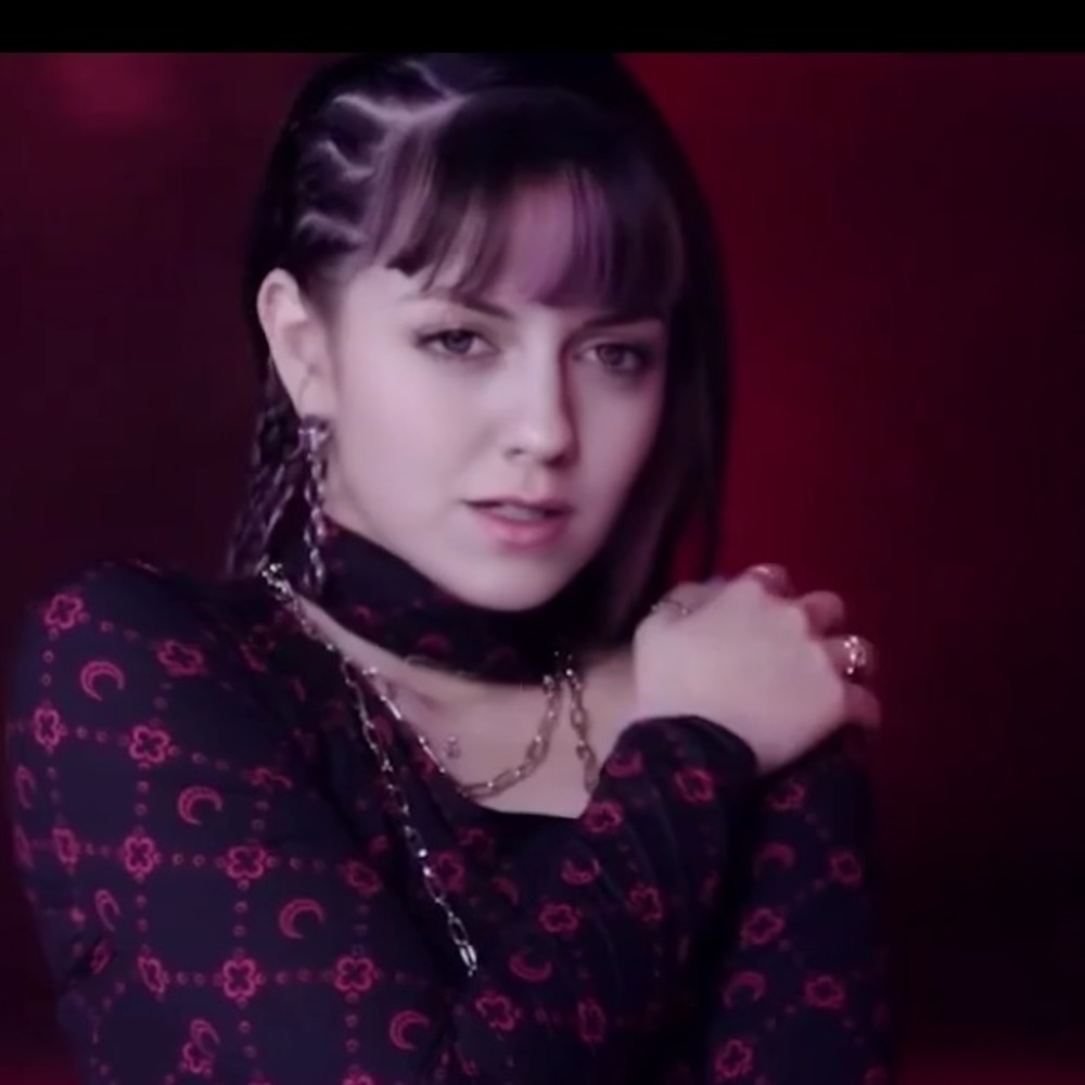 Meet your Posher, Kimberly